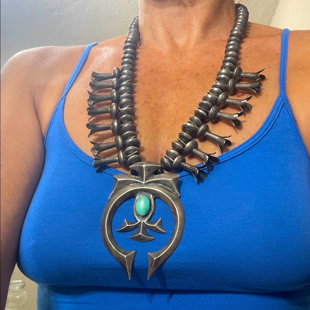 vintage Navajo Sterling Silver Naja squash, blossom Turquoise  Necklace Massive